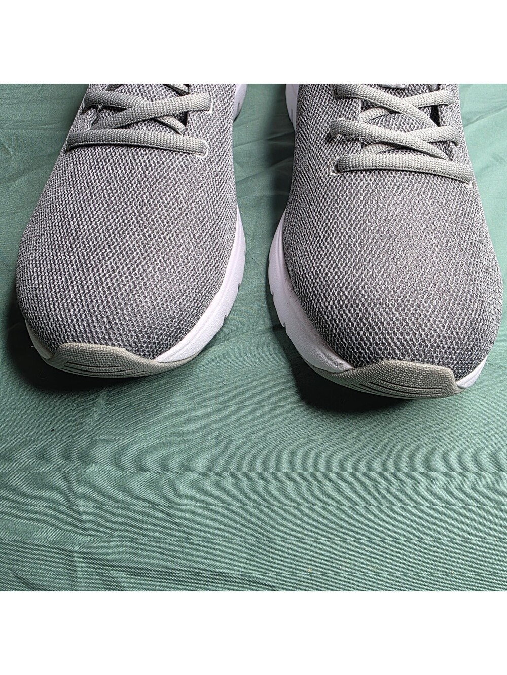 Kuru FLEX Via Men's. 9.5 Cool Gray Bright White - Picture 7 of 9